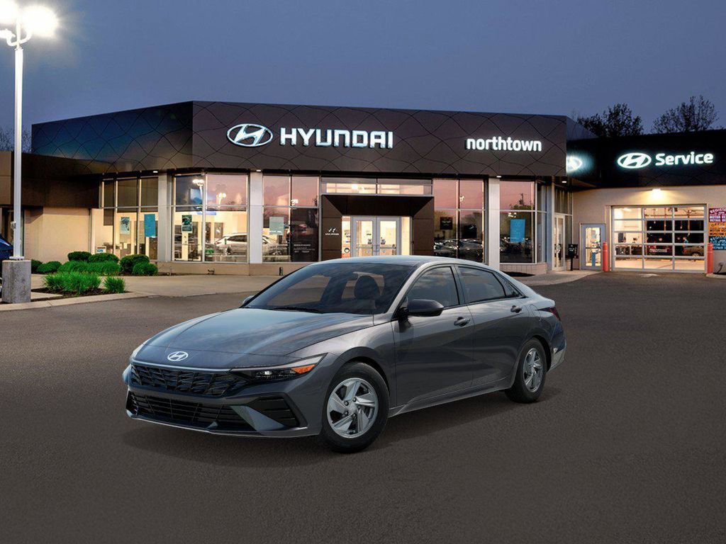 New 2026 Hyundai Elantra SE