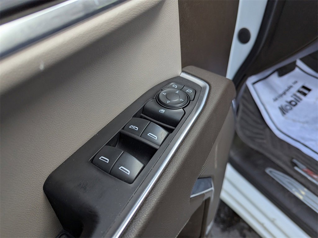 Used 2023 Chevrolet Silverado 1500 LT w/ Z71 Off-Road Package image 11