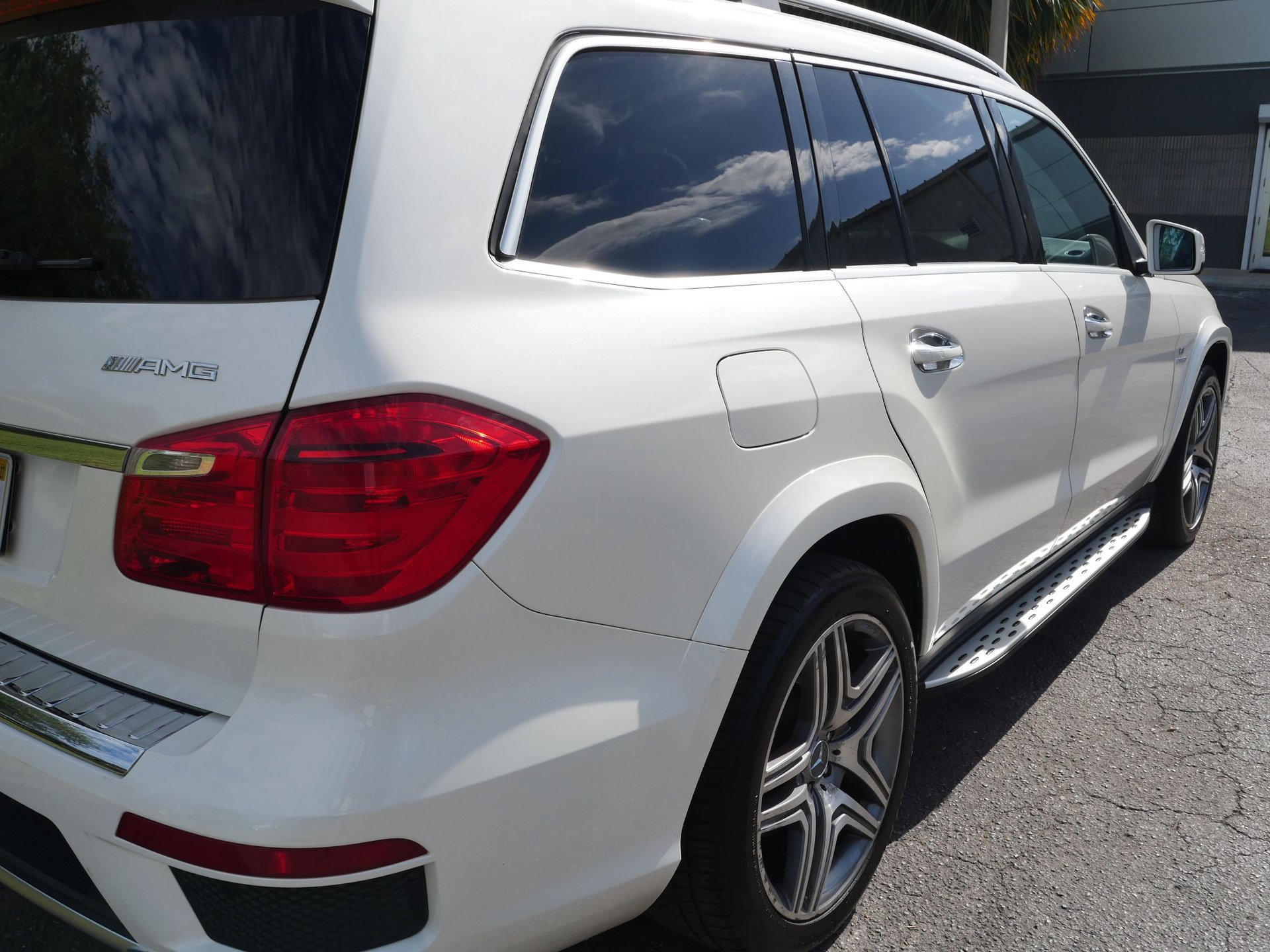 Used 2014 Mercedes-Benz GL 63 AMG 4MATIC image 41