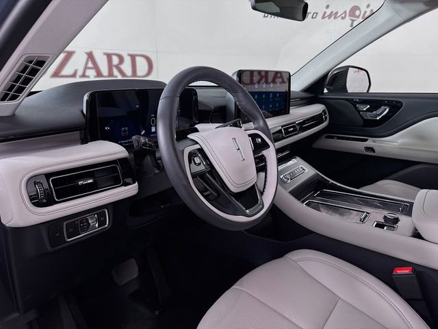 New 2026 Lincoln Aviator 2WD image 9