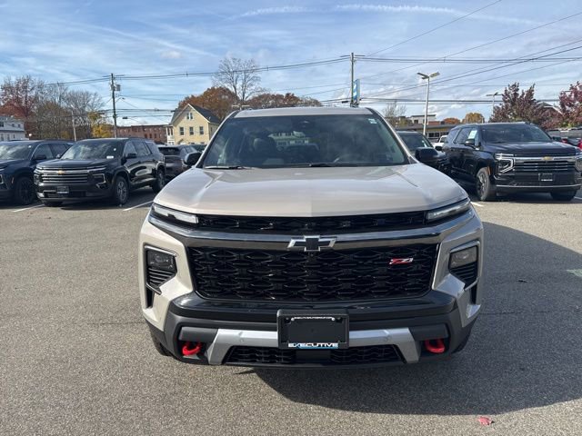 New 2026 Chevrolet Traverse Z71 w/ Enhanced Driving Package AWD/4WD image 8