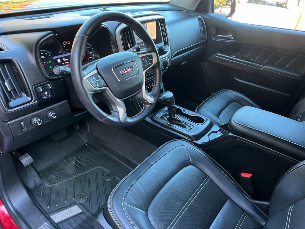 Used 2021 GMC Canyon Denali image 10