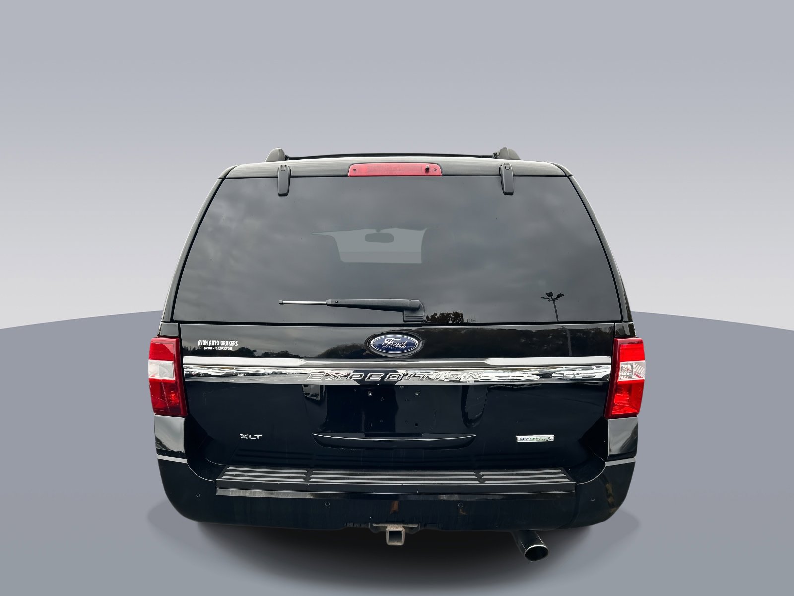 Used 2017 Ford Expedition EL XLT w/ Equipment Group 202A image 4