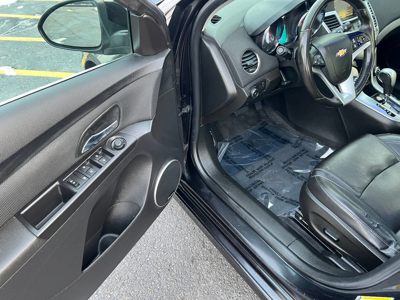 Used 2015 Chevrolet Cruze LTZ w/ Sun, Sound and Sport Package image 17