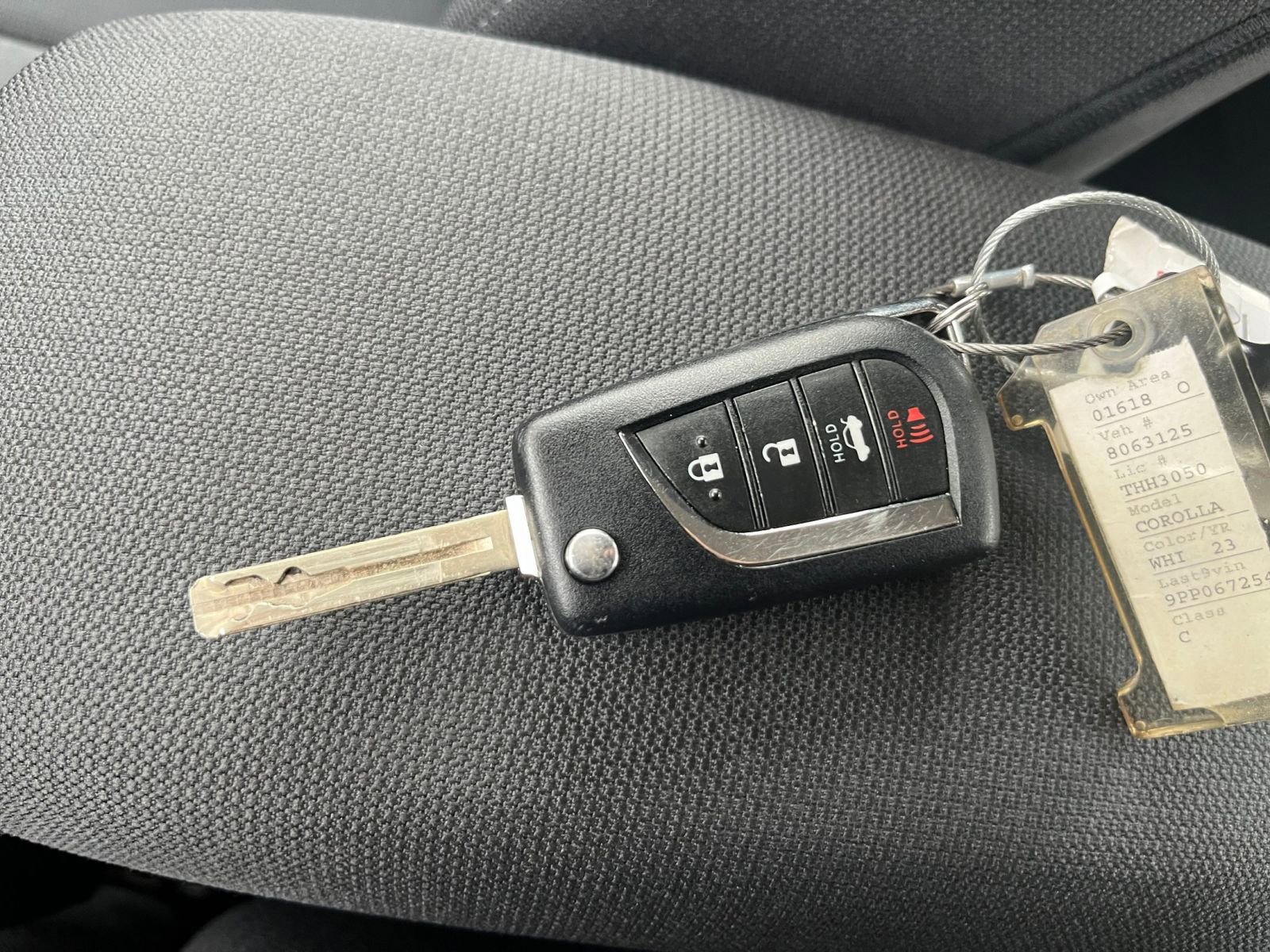 Used 2023 Toyota Corolla LE image 22