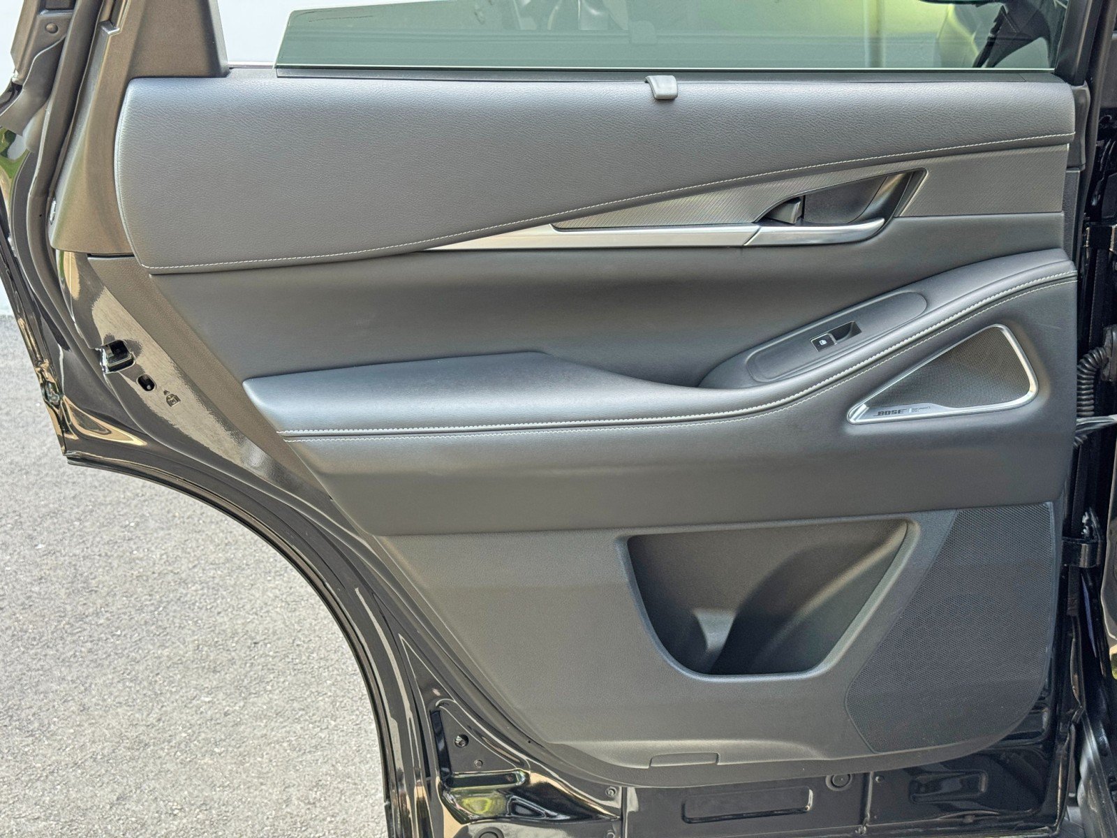 Used 2022 INFINITI QX60 Luxe w/ Performance Audio Package FWD image 45