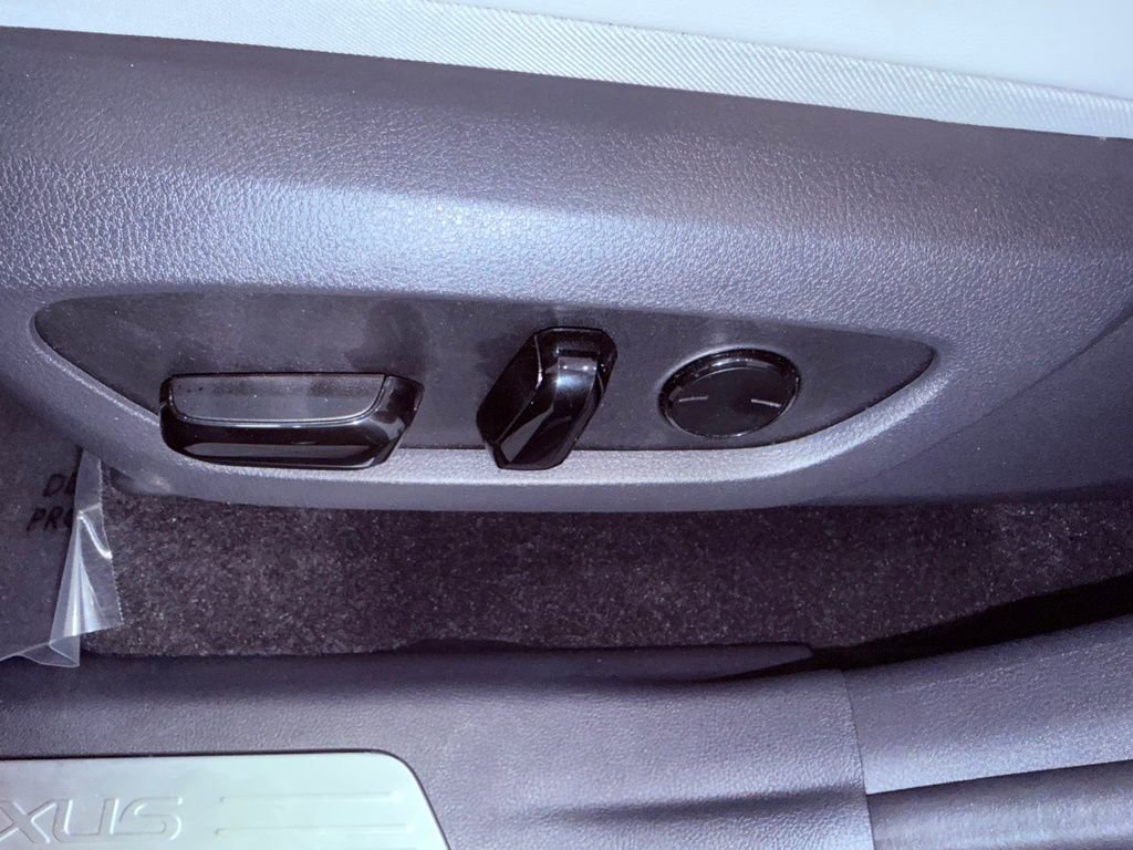 Certified 2025 Lexus TX 350 FWD w/ Technology Package image 23