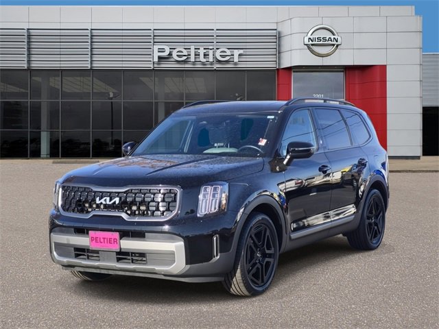 Used 2023 Kia Telluride EX X-Line image 3