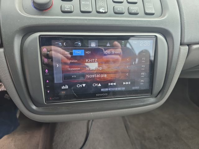 Used 2005 Cadillac De Ville FWD image 29