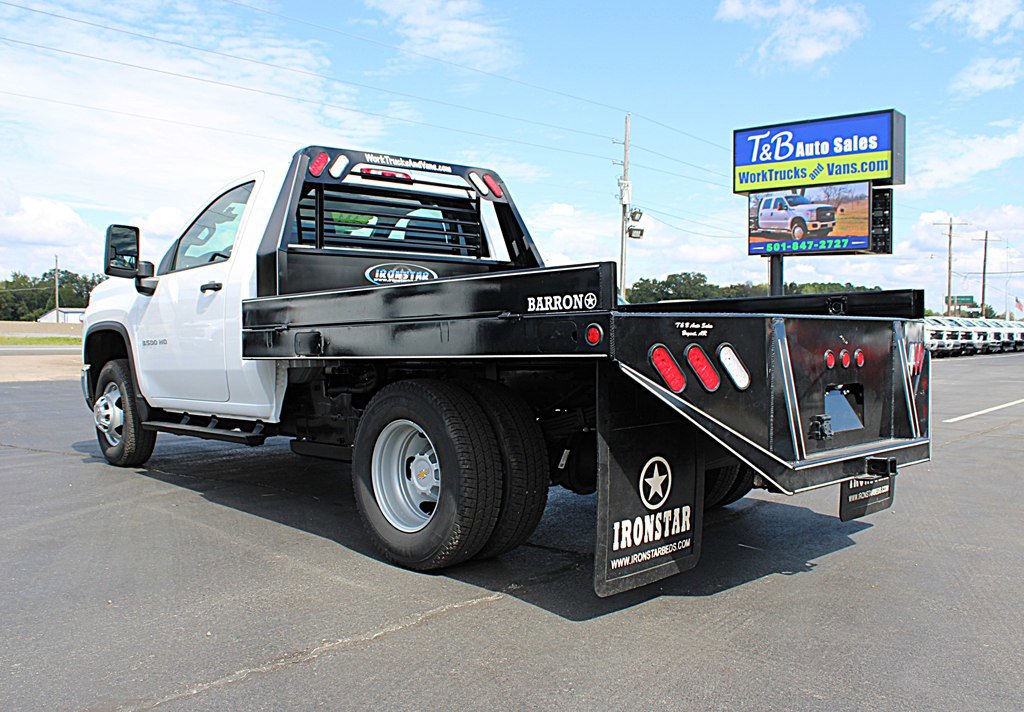 Used 2024 Chevrolet Silverado 3500 W/T w/ Snow Plow Prep Package image 4