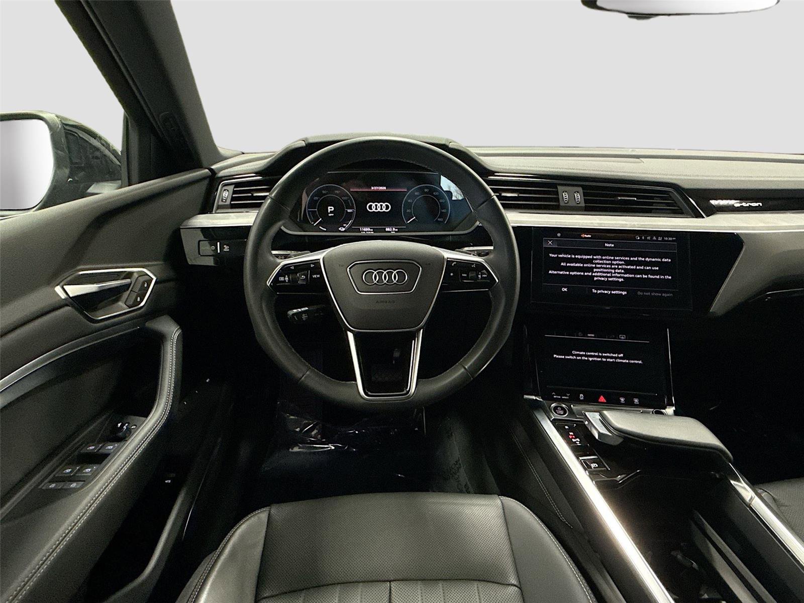 Certified 2024 Audi Q8 e-tron Premium Plus w/ Premium Plus Package AWD/4WD image 11