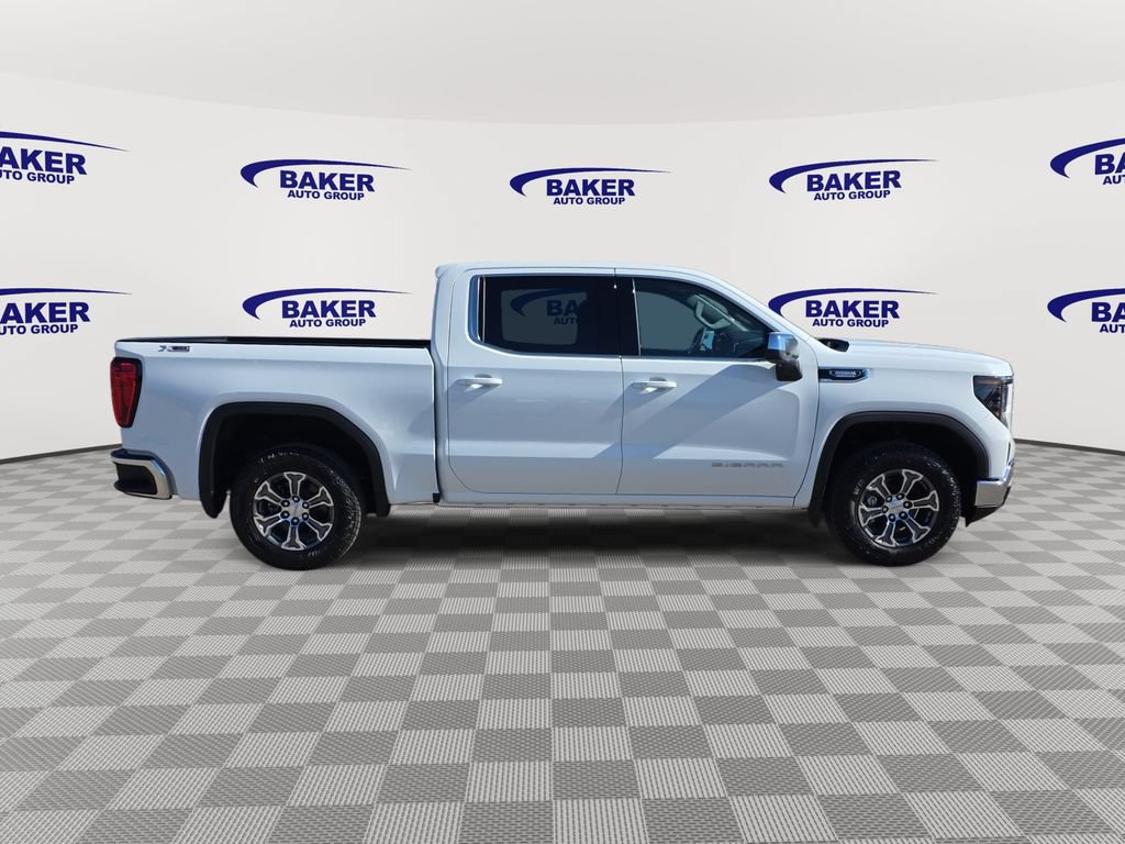 New 2026 GMC Sierra 1500 SLE AWD/4WD image 4