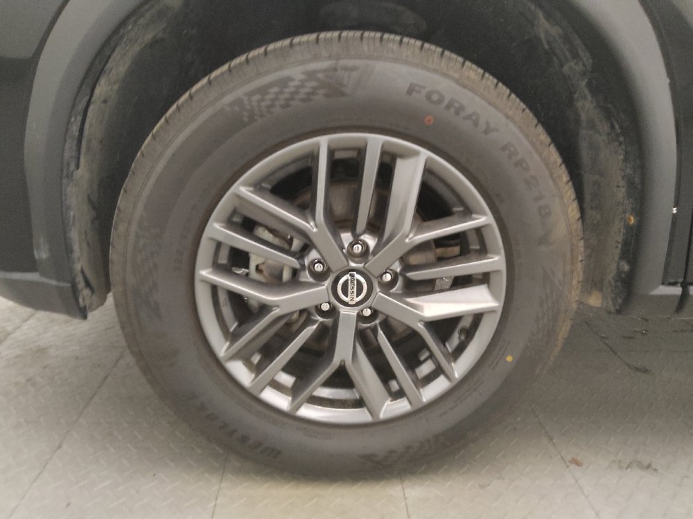 Used 2021 Nissan Rogue S FWD image 31