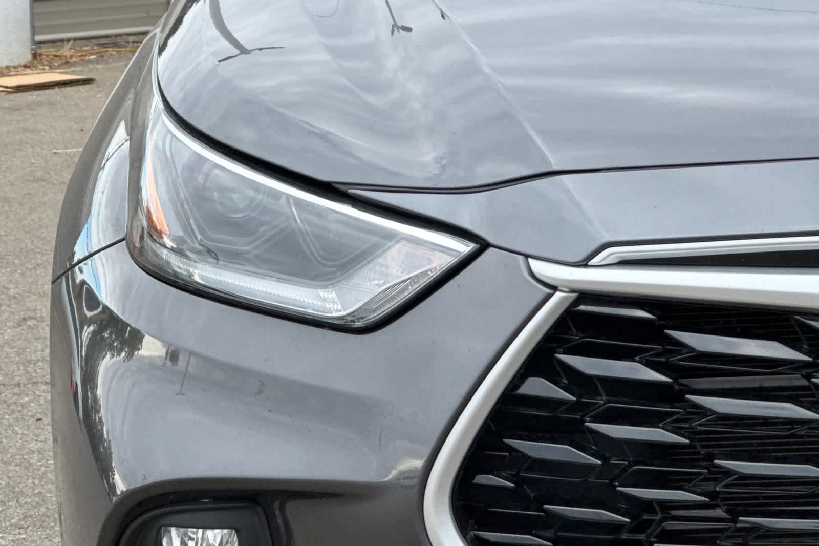 Used 2021 Toyota Highlander XLE FWD image 17