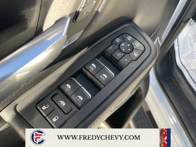 Used 2025 RAM 1500 Laramie w/ Sport Appearance Package AWD/4WD image 12