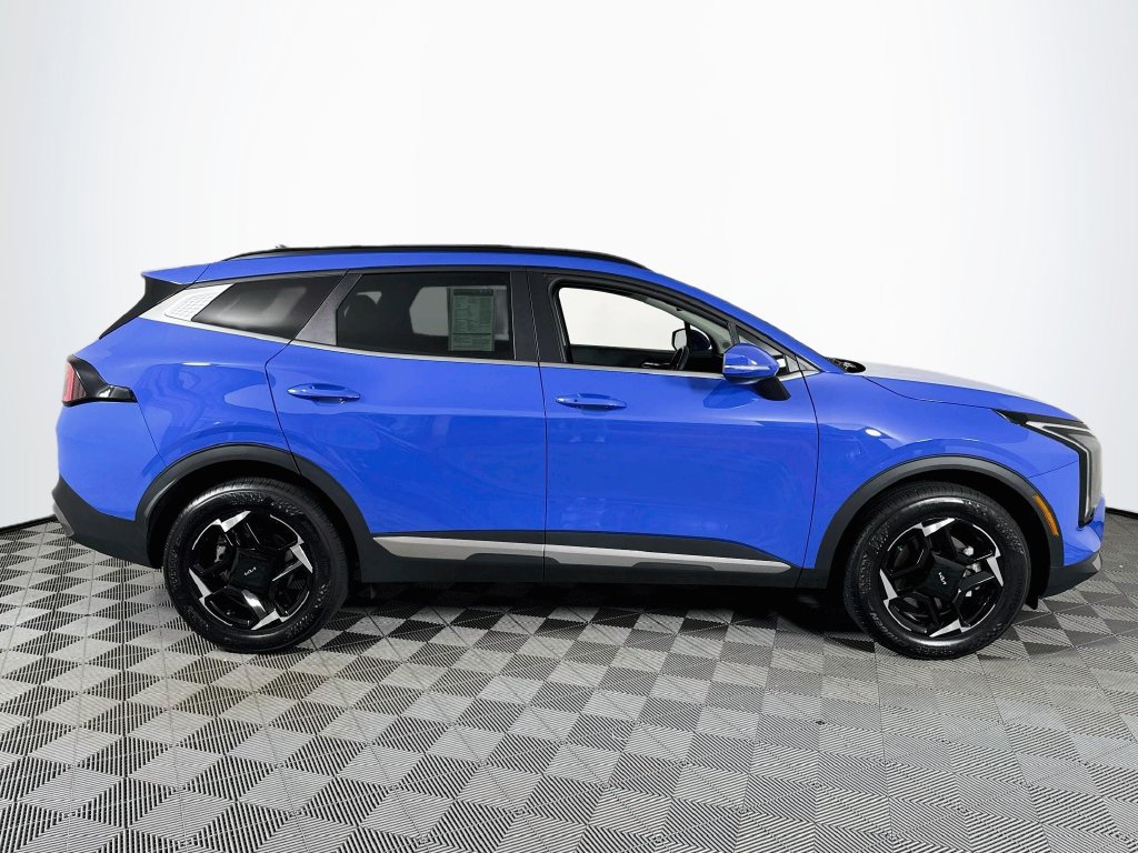 Used 2026 Kia Sportage EX w/ EX Panorama Roof Package AWD/4WD image 8