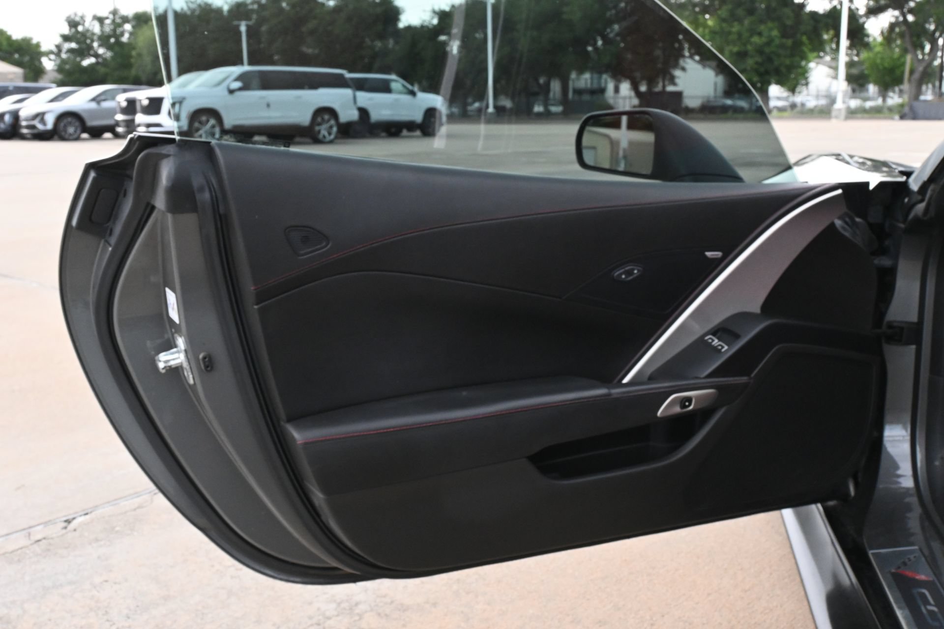 Used 2016 Chevrolet Corvette Z06 RWD image 17