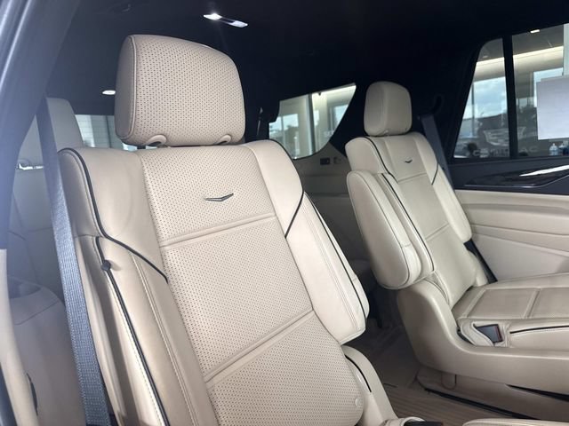 Certified 2024 Cadillac Escalade Premium Luxury w/ LPO, Floor Liner Package AWD/4WD image 55