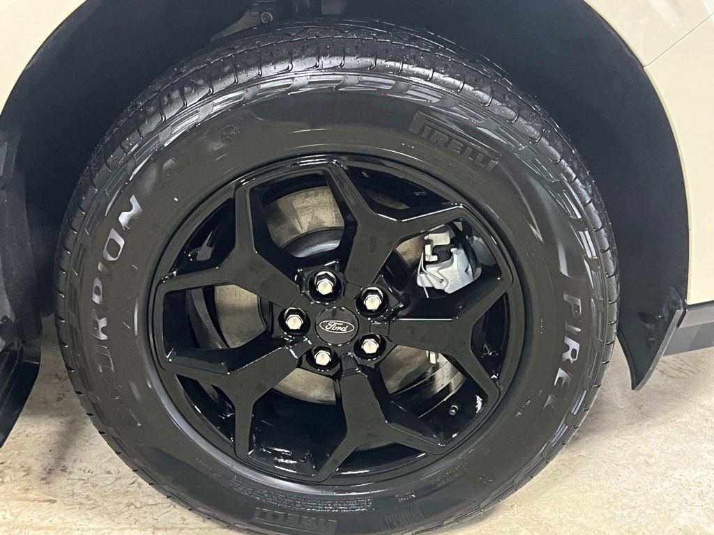 Used 2024 Ford Maverick Lariat w/ FX4 Off-Road Package image 21