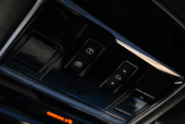New 2026 Land Rover Range Rover Sport Dynamic SE AWD/4WD image 43