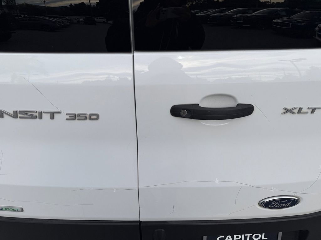 Used 2023 Ford Transit 350 XLT image 11