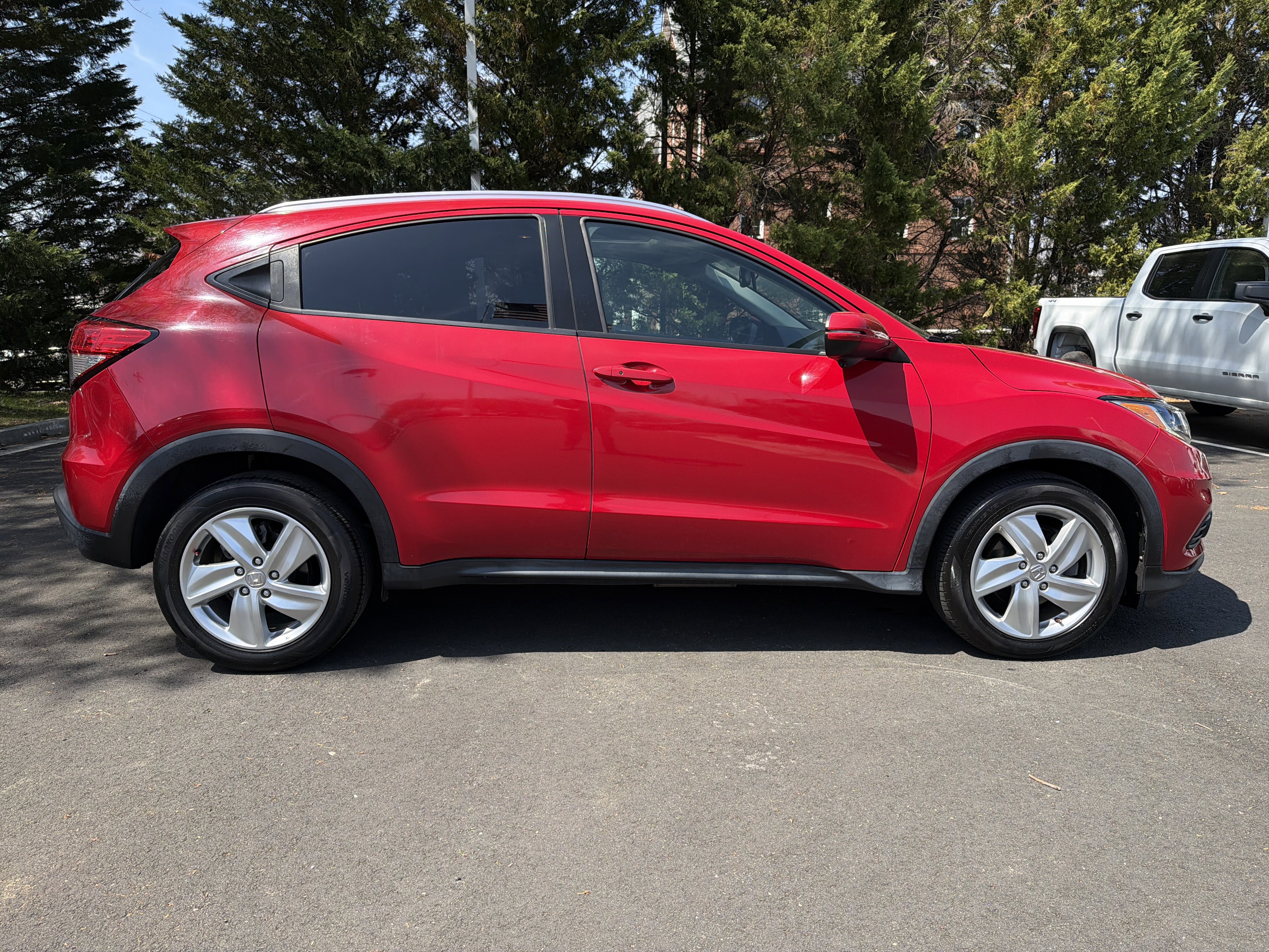 Used 2019 Honda HR-V EX-L image 11