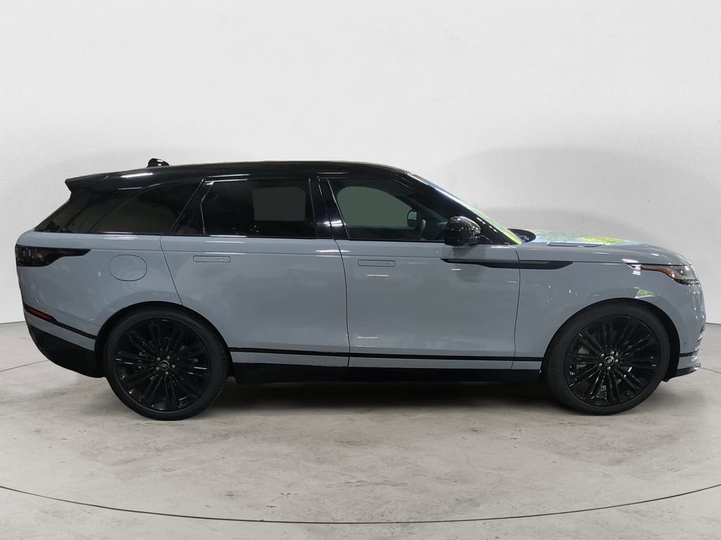 New 2026 Land Rover Range Rover Velar Dynamic SE image 6