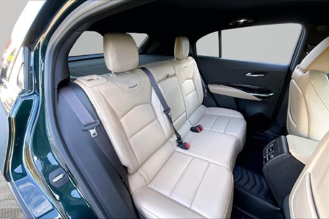 Certified 2024 Cadillac XT4 Premium Luxury FWD image 17