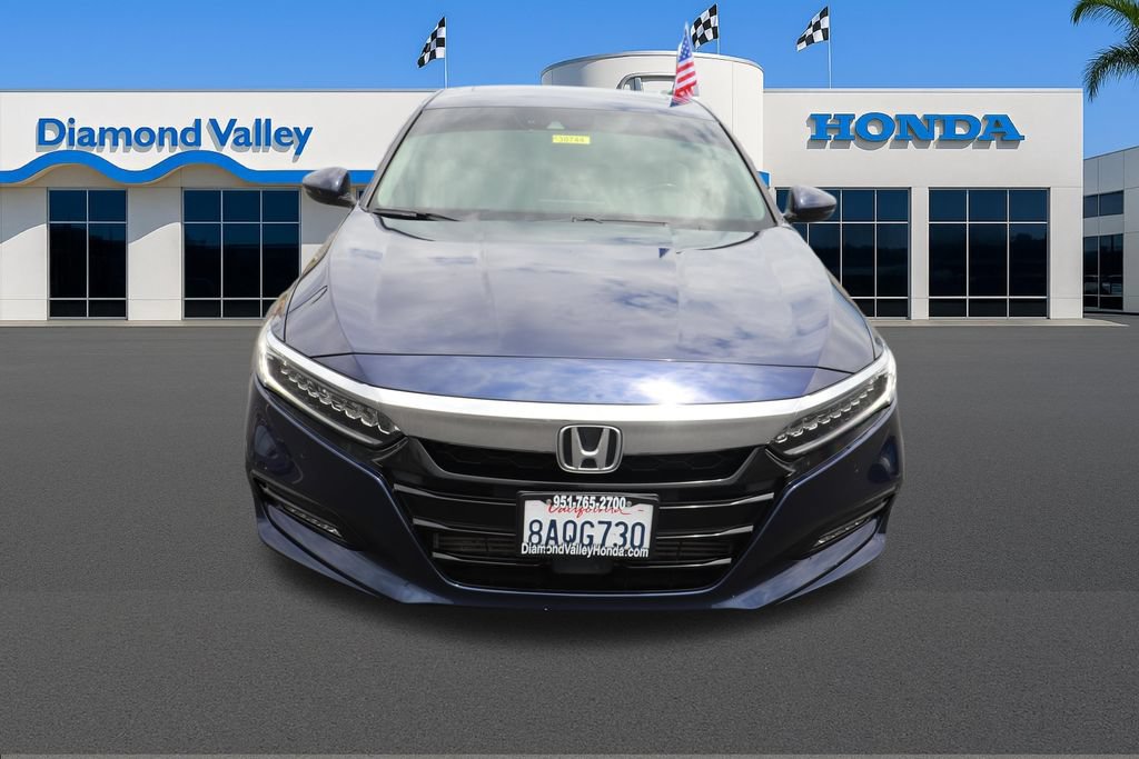 Used 2018 Honda Accord Touring image 2