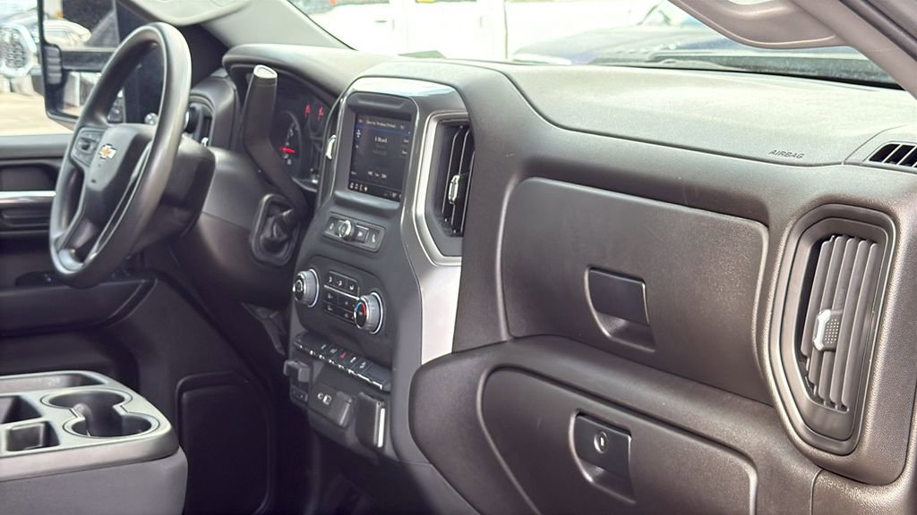 Used 2024 Chevrolet Silverado 2500 Custom w/ Custom Convenience Package image 30