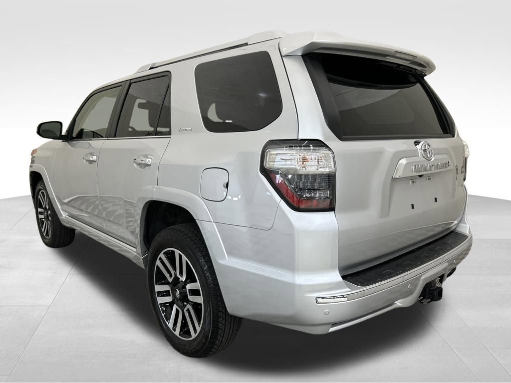 Used 2023 Toyota 4Runner Limited image 3