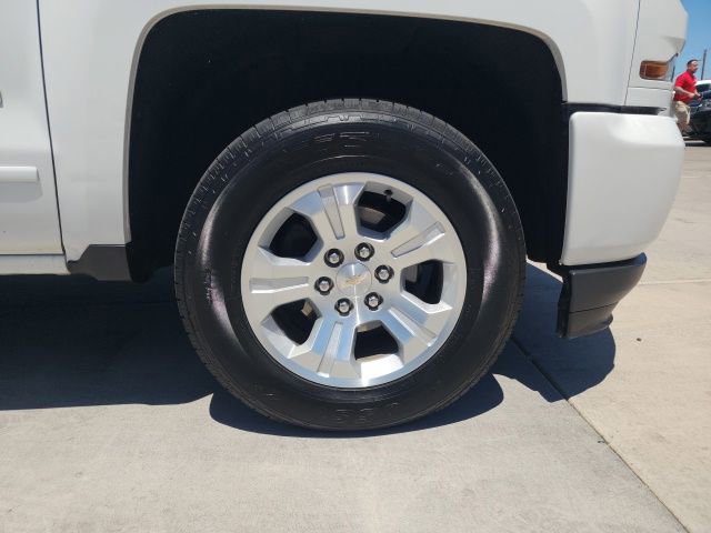 Used 2017 Chevrolet Silverado 1500 LT w/ All Star Edition AWD/4WD image 16