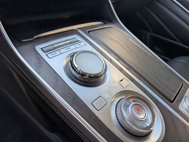 Used 2024 Genesis GV80 2.5T w/ Prestige Package image 22