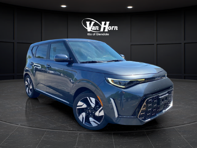 Used 2023 Kia Soul GT-Line w/ GT-Line Technology Package FWD image 1