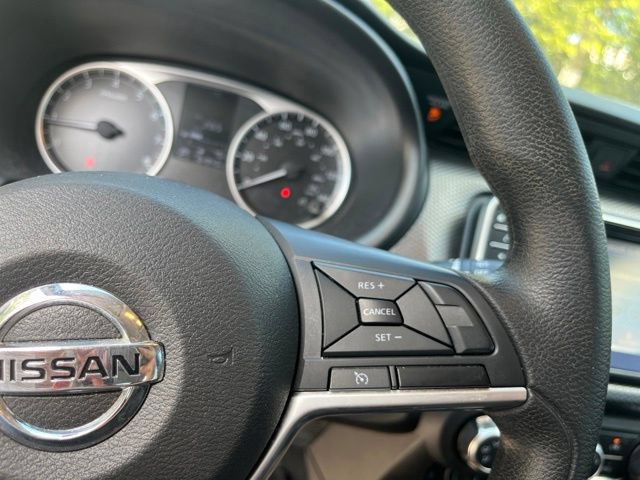 Used 2020 Nissan Kicks S FWD image 25