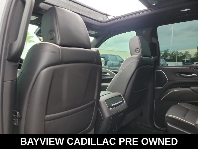 Certified 2022 Cadillac Escalade Sport RWD image 18