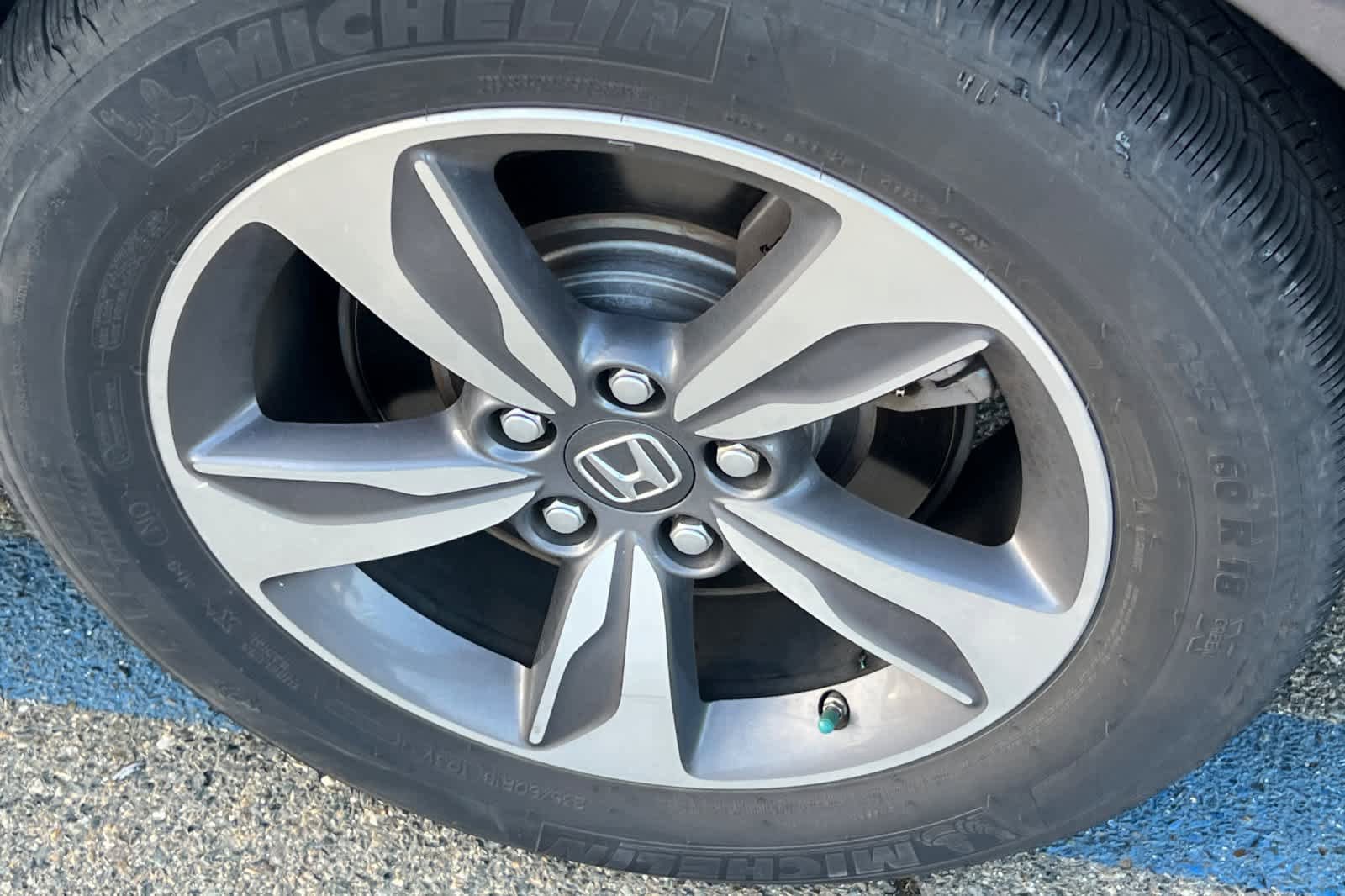 Used 2018 Honda Odyssey Touring image 22