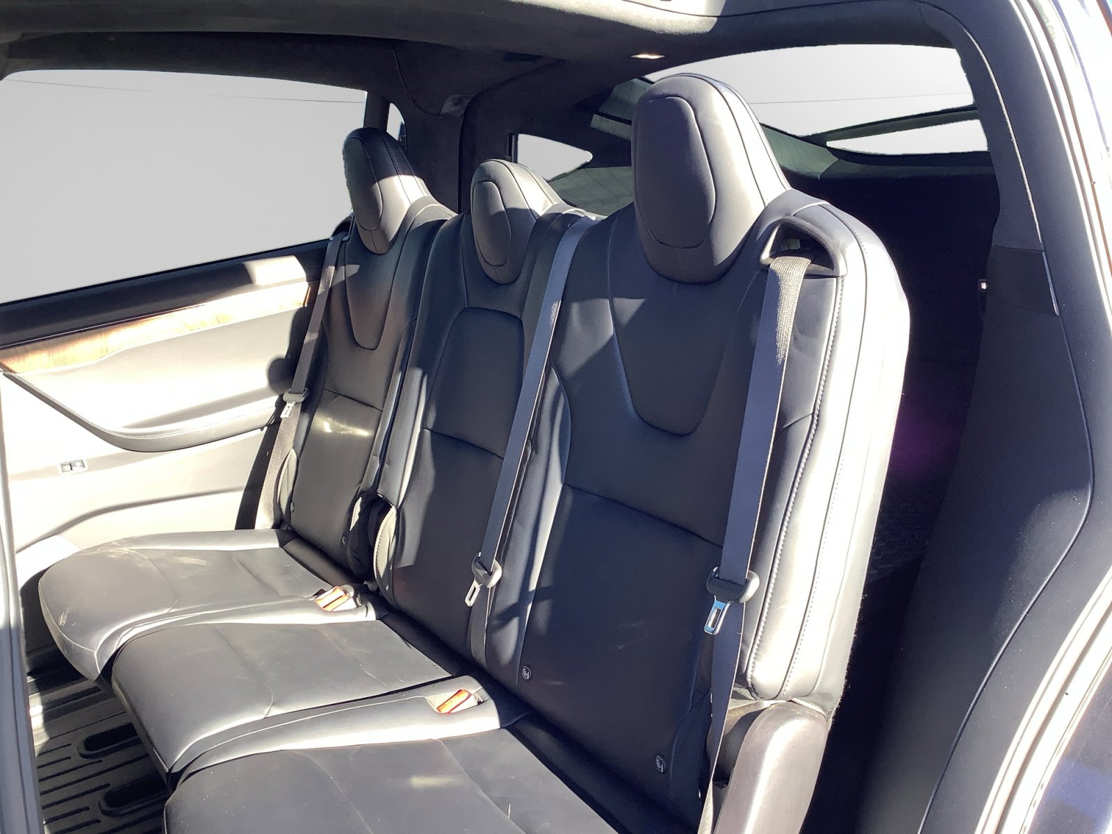 Used 2020 Tesla Model X Long Range image 13