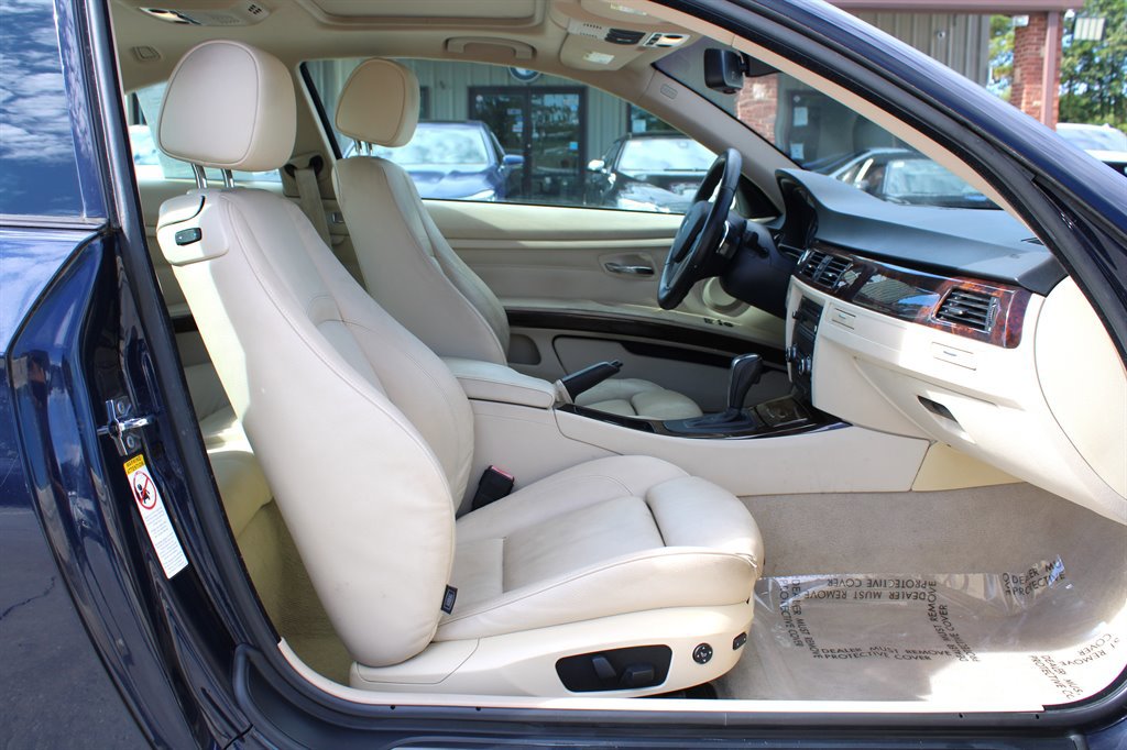 Used 2009 BMW 328i Coupe RWD image 13