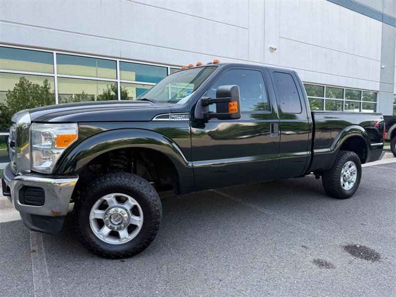 Used 2013 Ford F250 XLT w/ FX4 Off Road Pkg AWD/4WD image 3