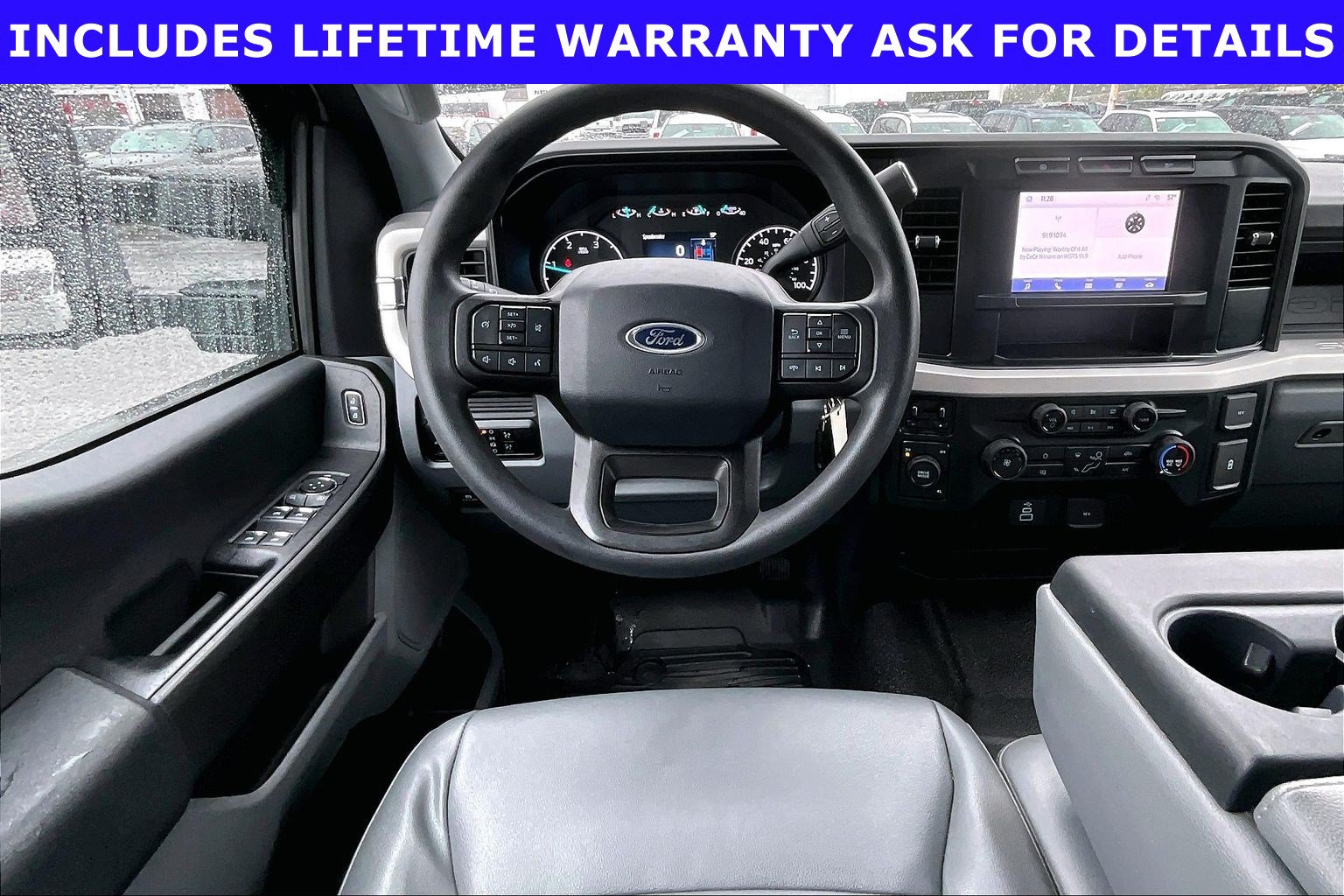 Used 2023 Ford F250 XL AWD/4WD image 5