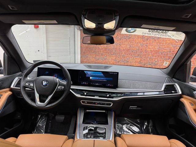 Certified 2025 BMW X5 xDrive50e w/ Parking Assistance Package image 12
