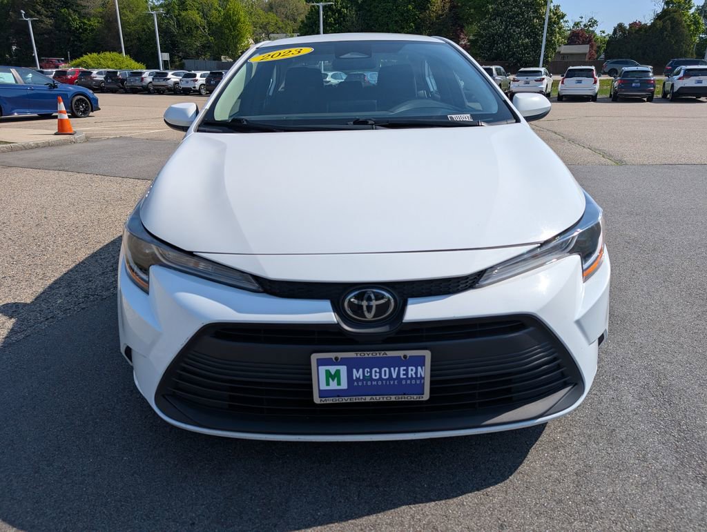 Used 2023 Toyota Corolla LE FWD image 9