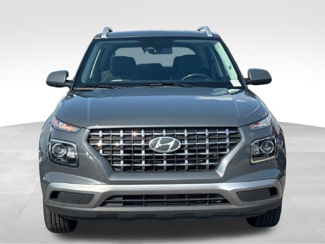 Used 2024 Hyundai Venue SEL FWD image 12