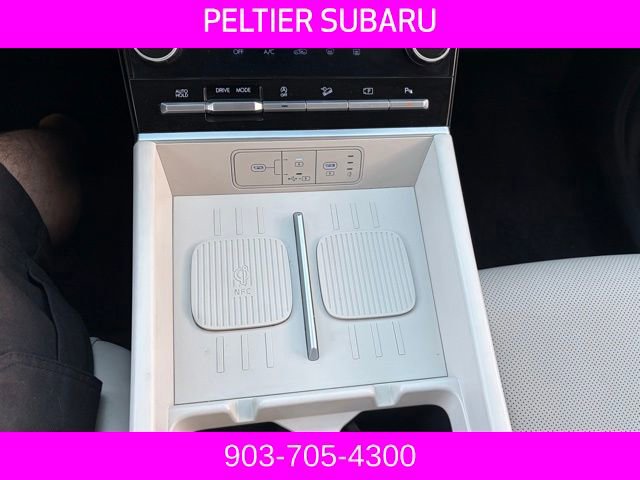 Used 2025 Hyundai Santa Fe SEL FWD image 8