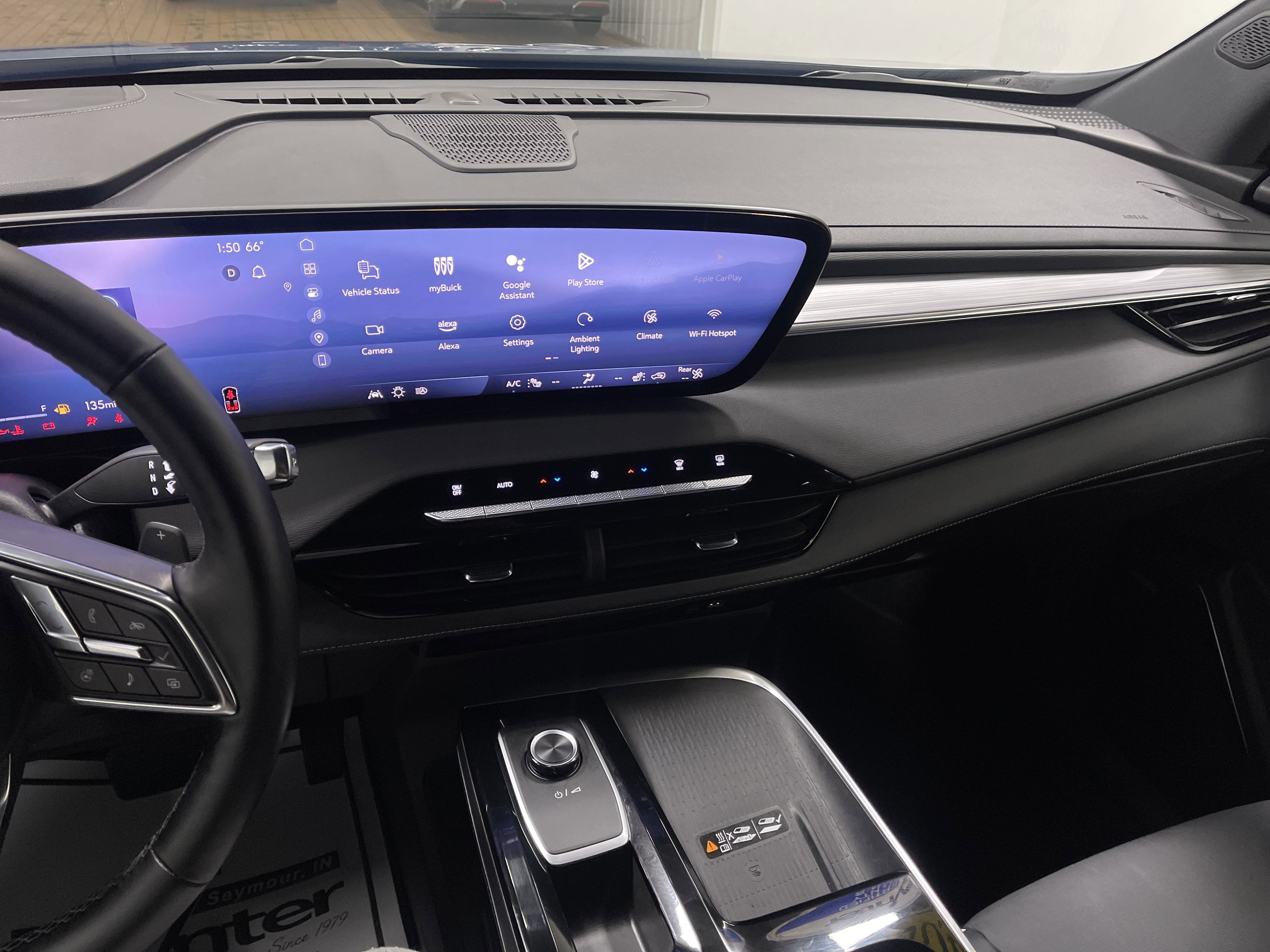 Used 2025 Buick Enclave Preferred image 30