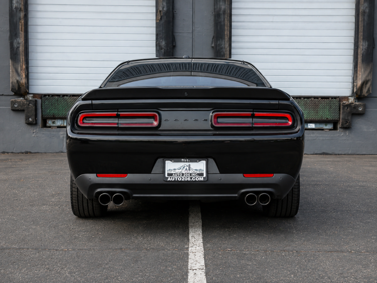 Used 2022 Dodge Challenger R/T w/ Blacktop Package RWD image 4