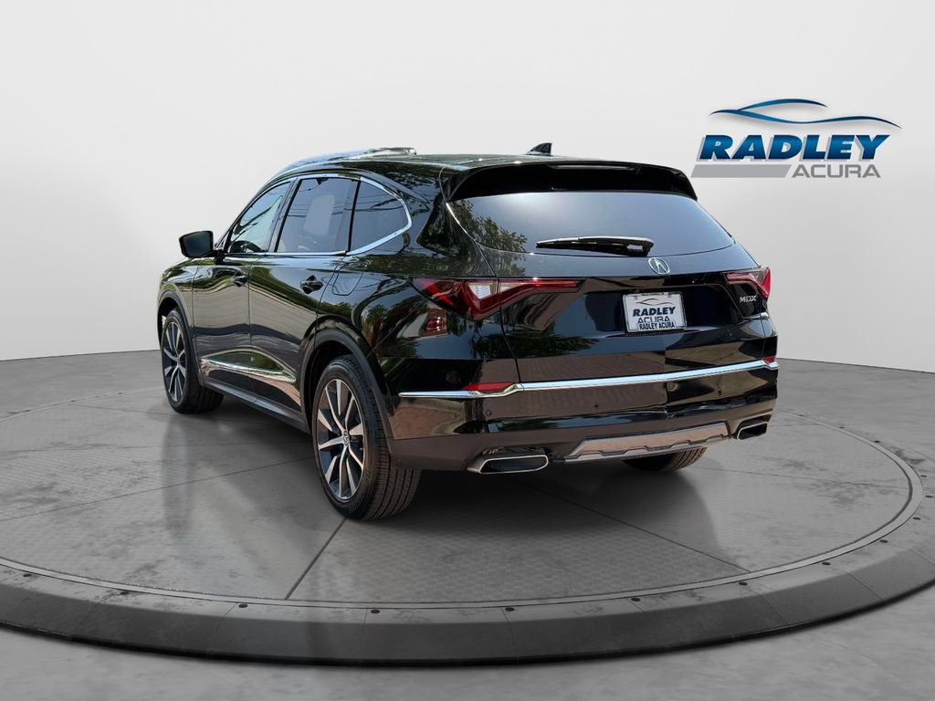 Certified 2025 Acura MDX w/ Technology Package FWD image 5