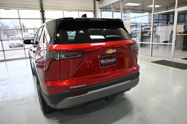 New 2026 Chevrolet Equinox LT image 6