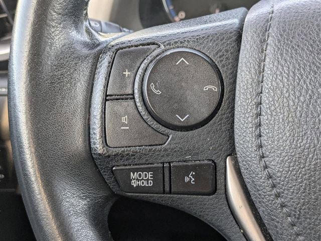 Used 2016 Toyota RAV4 Limited FWD image 25
